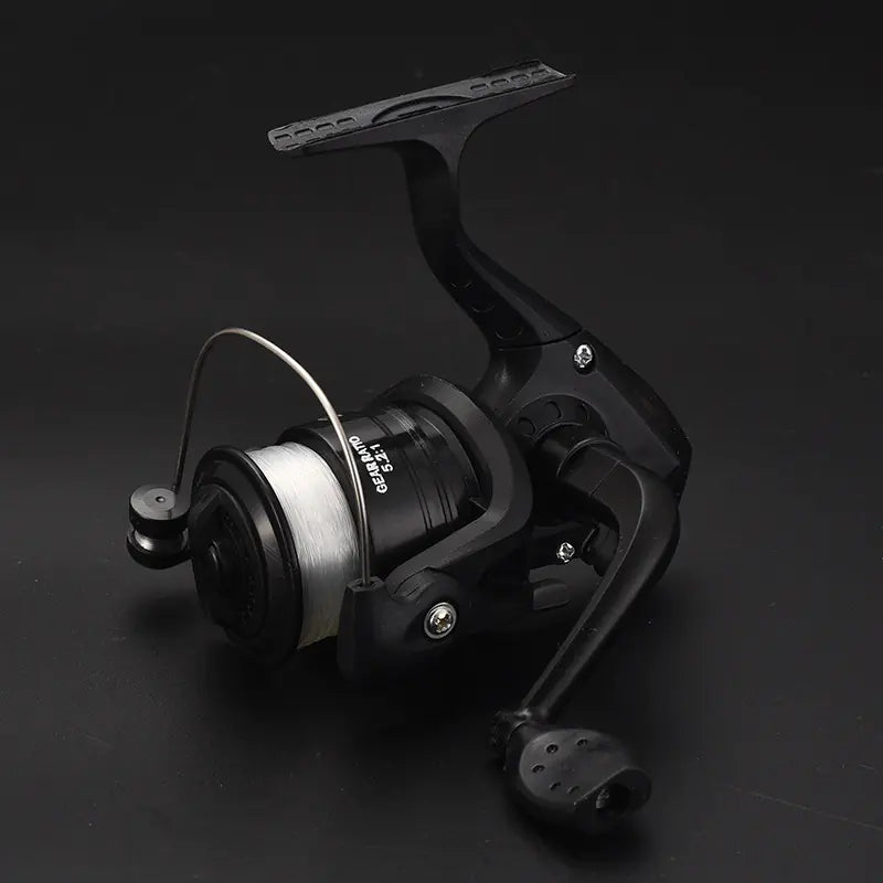 200 Series Fishing Reel with Line